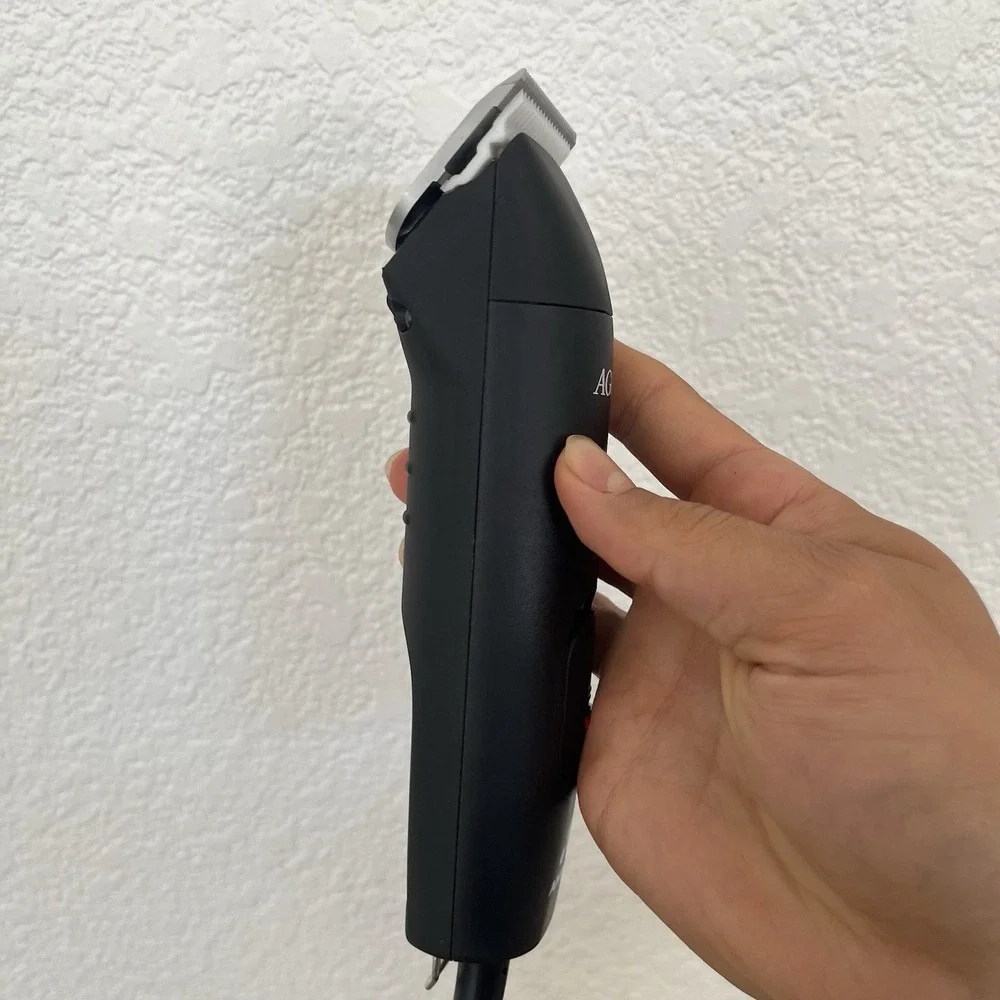 Andis ProClip AGC+ 1-Speed Pet Clipper w/ #10 Blade + Box - Lightly Used
